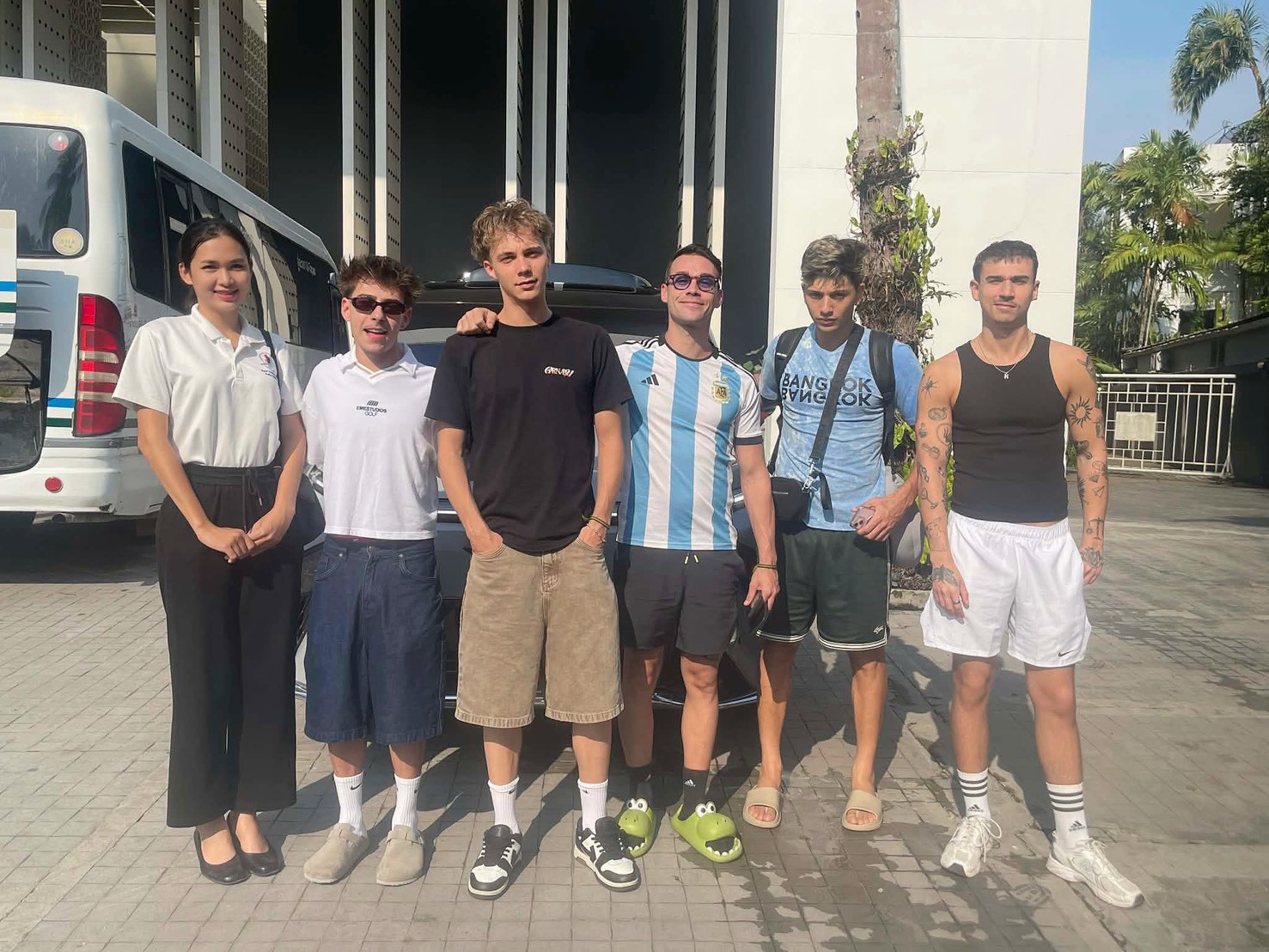 From Online Booking to Safe Arrival: A Private Transfer Story from Koh Chang to Bangkok